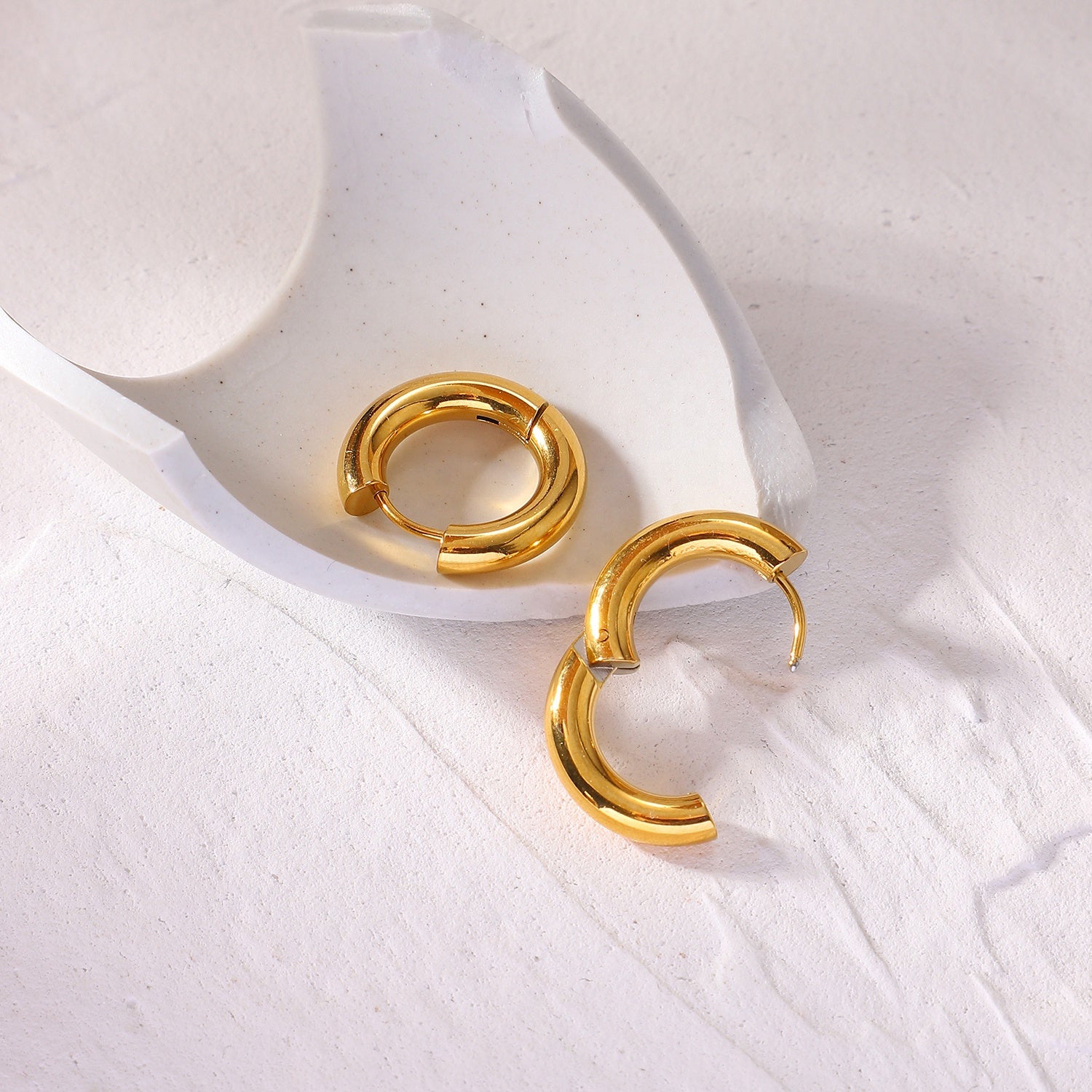 Sienna Minimal Earrings