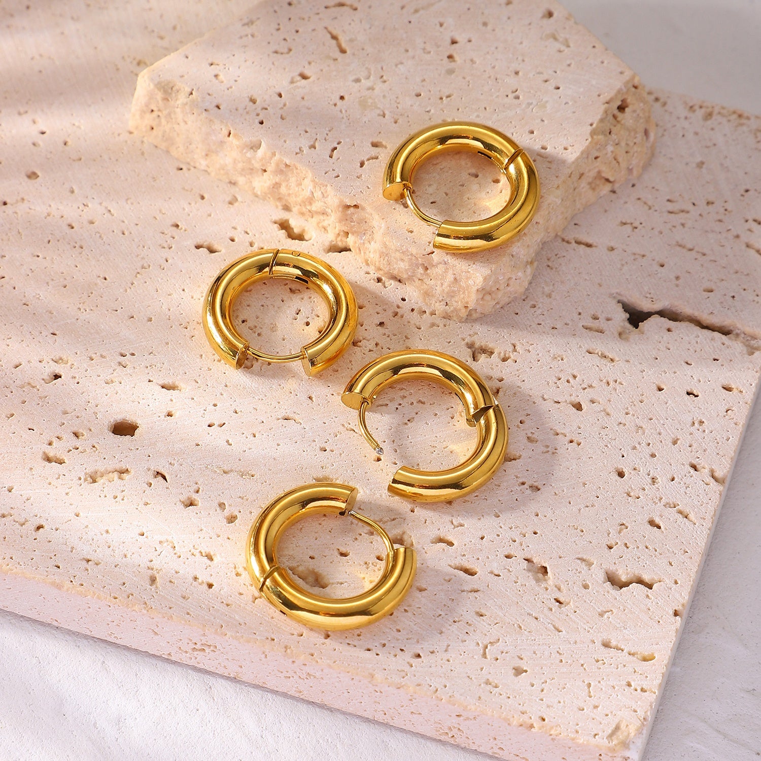 Sienna Minimal Earrings