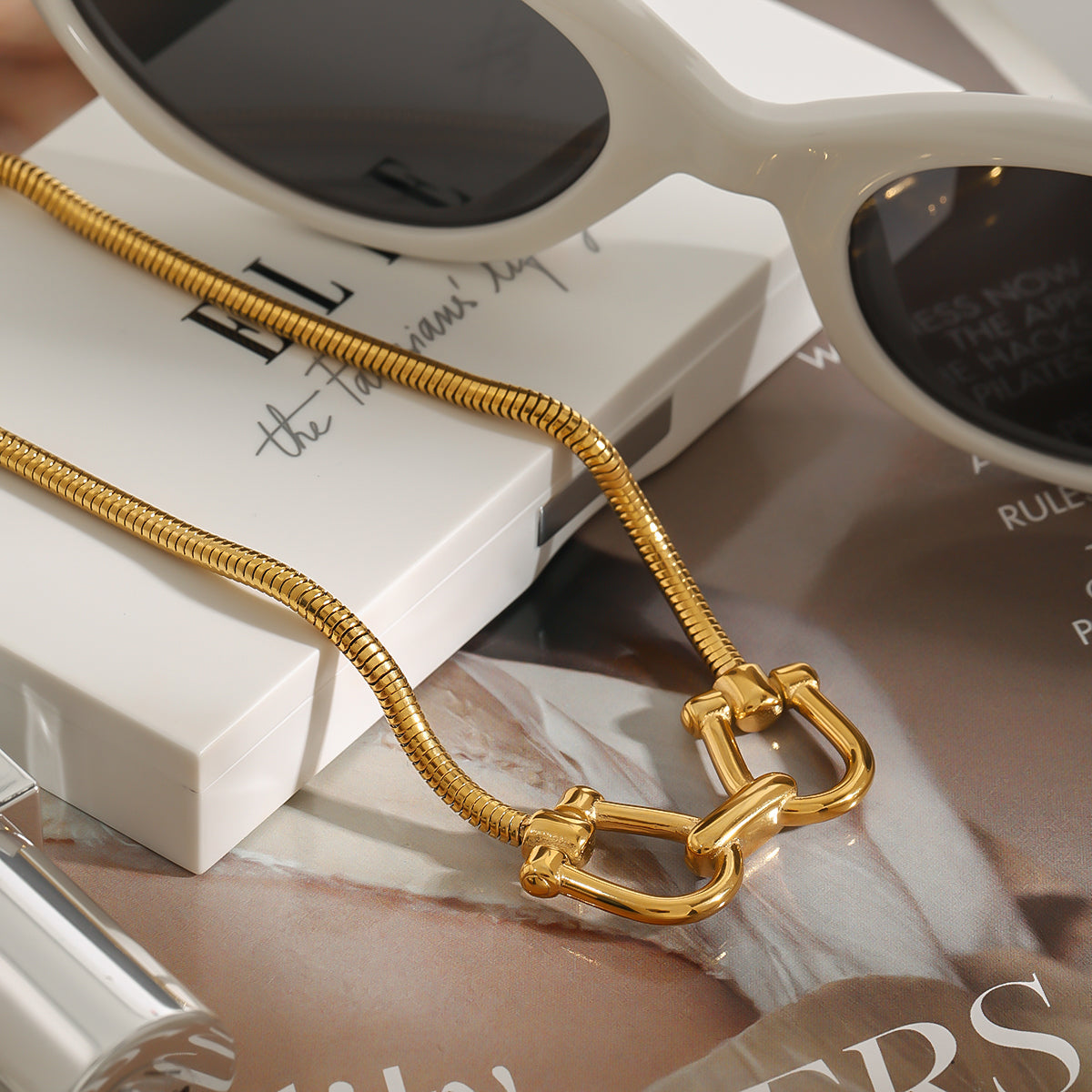 Amadora Necklace