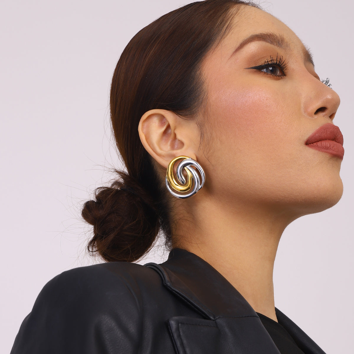 Lumière Spiral Studs
