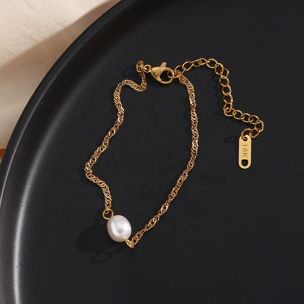 Sienna Pearl Essence Necklace