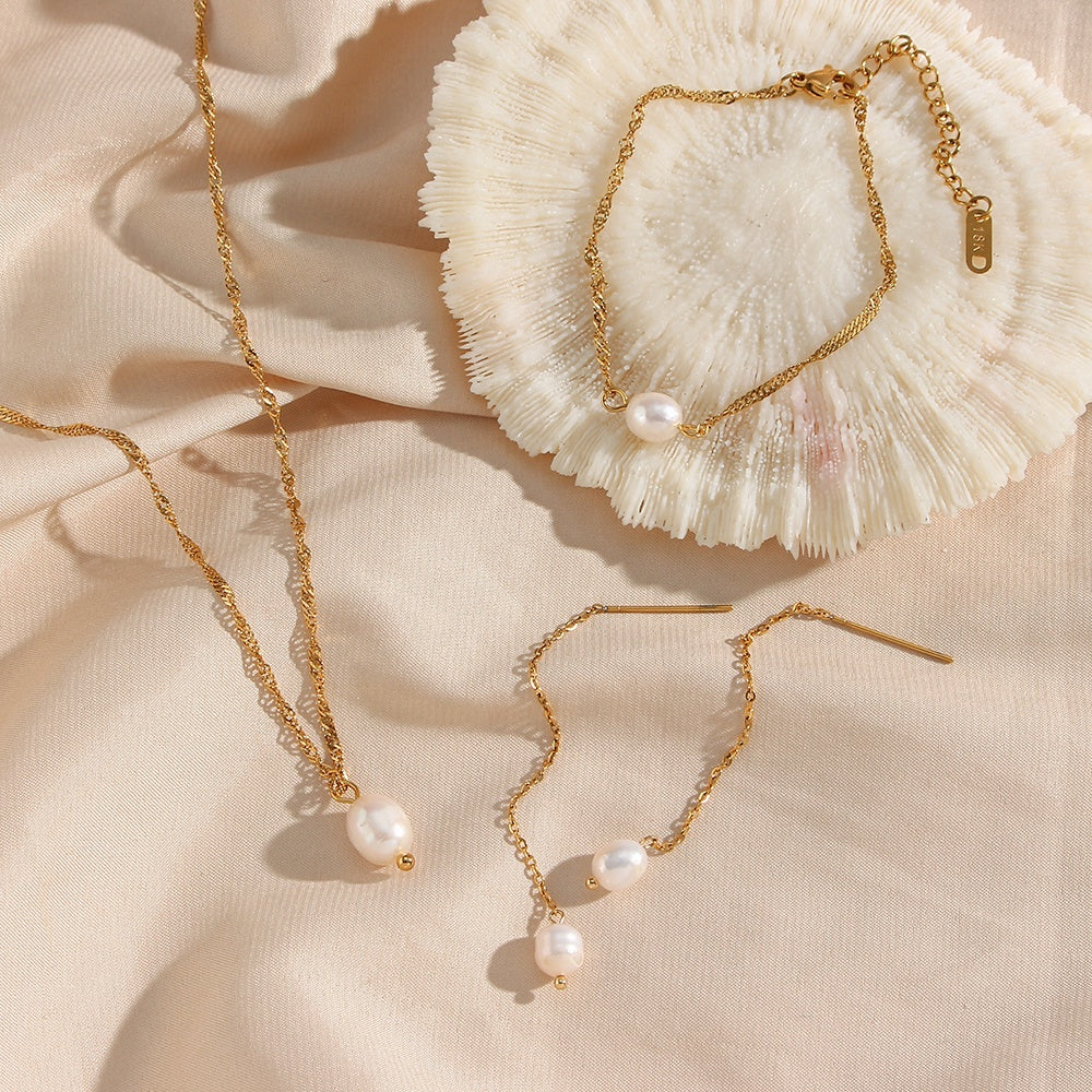 Sienna Pearl Essence Necklace
