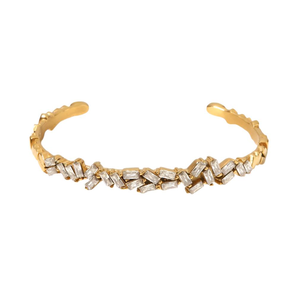 Arya Crystal Cuff