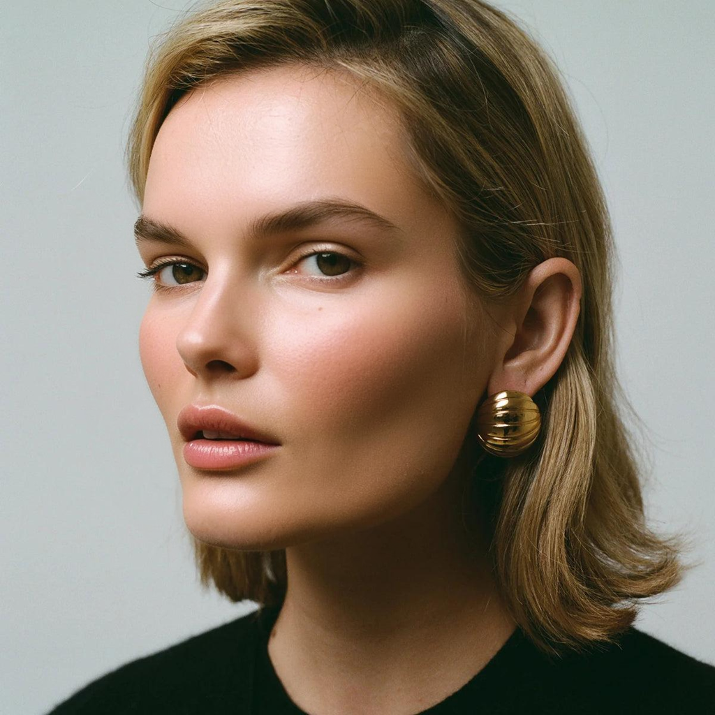 Hannah Radiant Studs