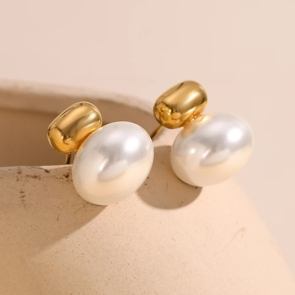 Emera Pearl Earrings