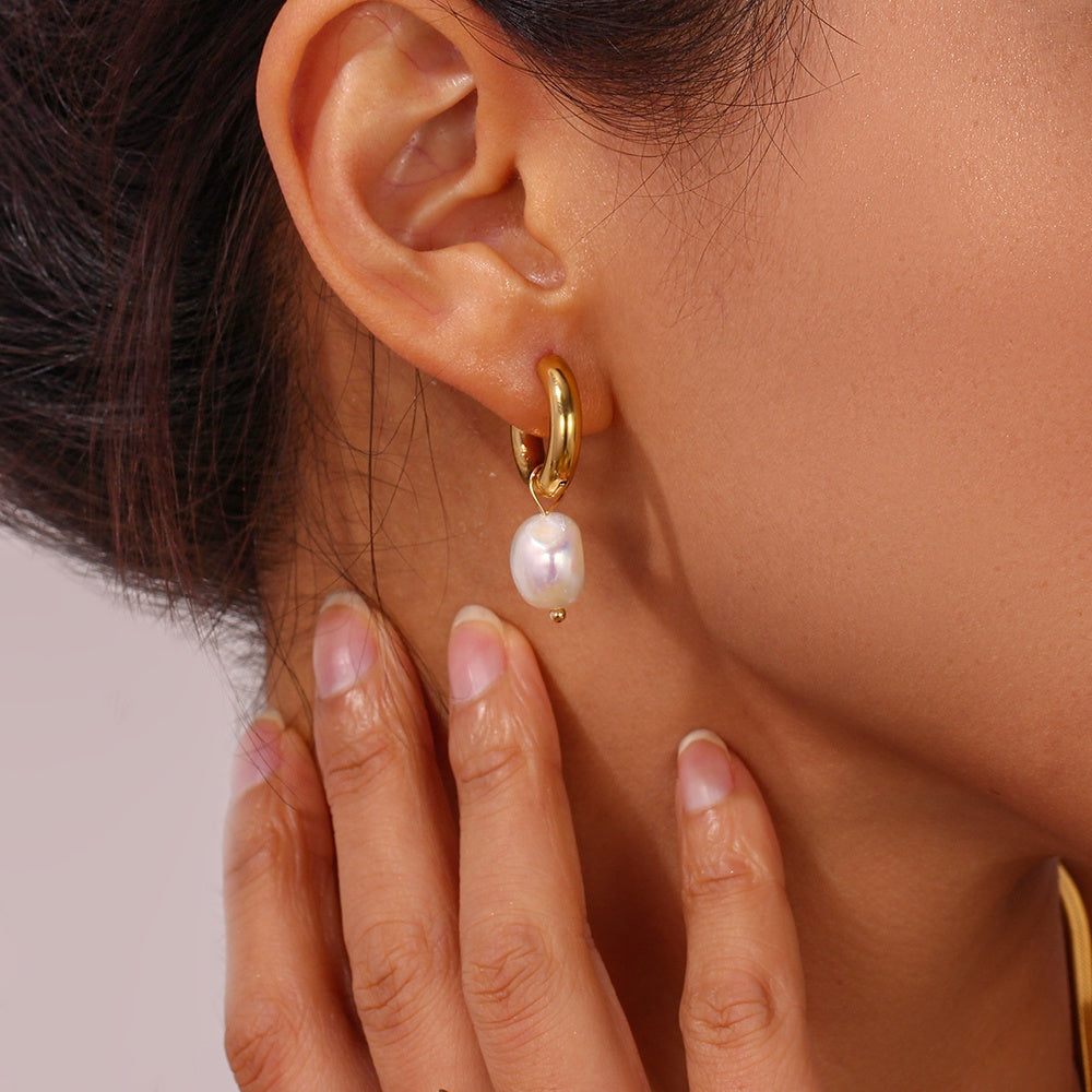 Diana Baroque Pearl Hoops
