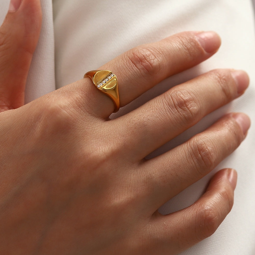 Sienna Modern Beam Ring